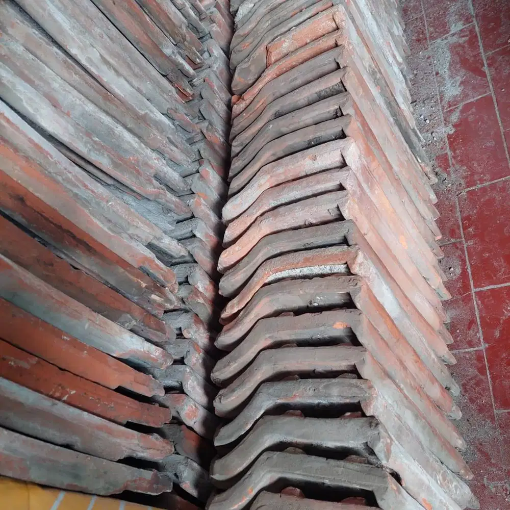 Genteng bekas jatiwangi