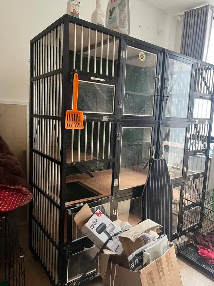 Rumah Kucing/Lemari Kucing