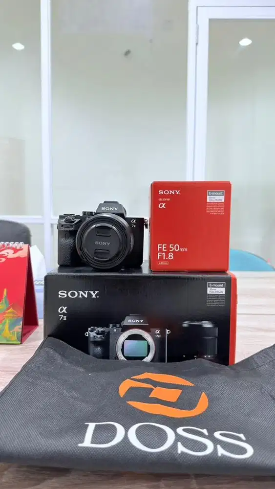 Sony a7ii (full frame)dan lensa fe 50mm f1.8