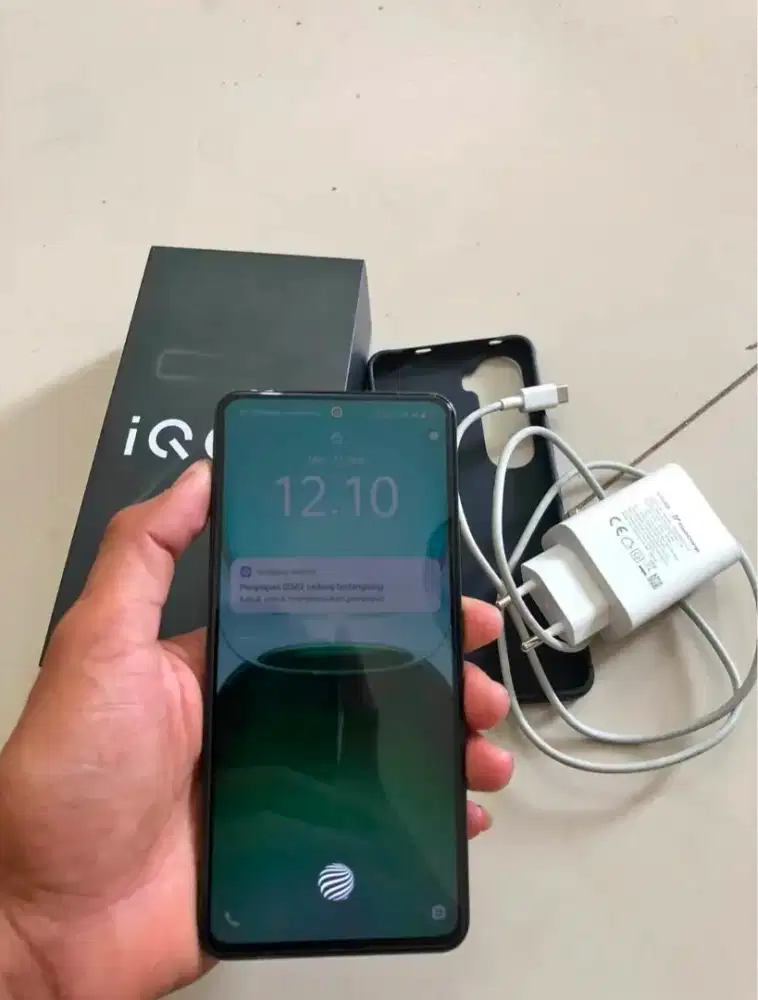 Jual HP IQOOZ 10lite