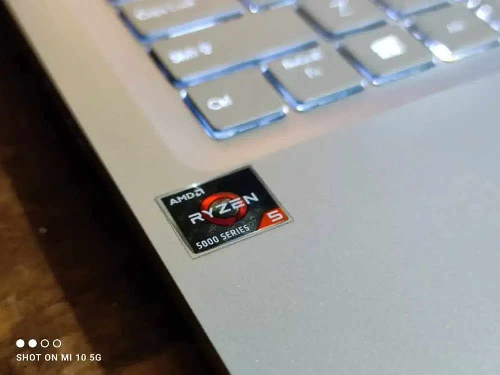 ASUS VivoBook M1403Q Ryzen 5-5600H 8GB/512GB FHD IPS FULLSET GARANSI