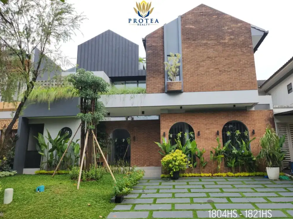 Rumah Industrial Modern Di The Green BSD City