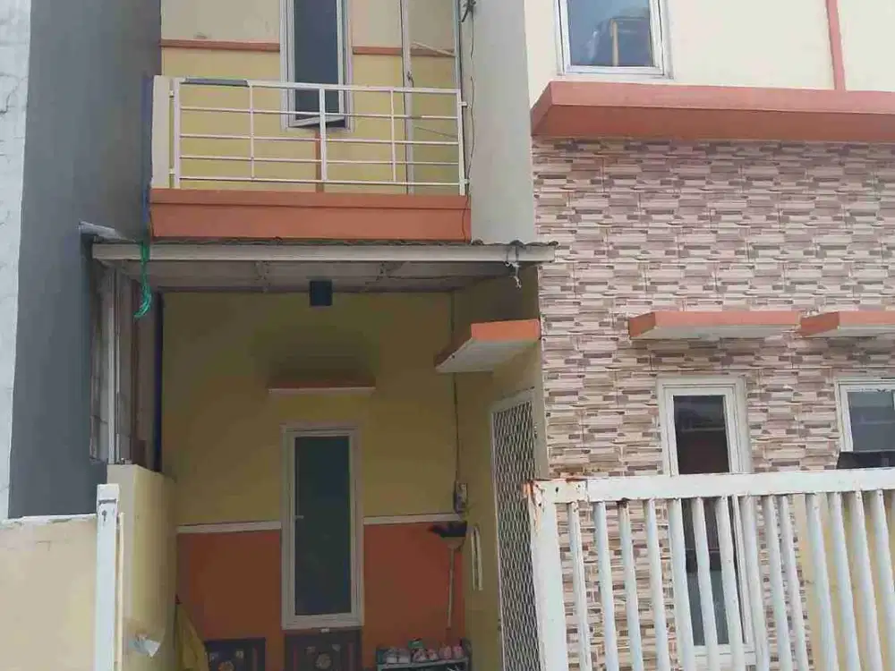 Rumah 2 Lantai Murah siap Huni di Medokan Sawah Timur, Rungkut, Sby Timur