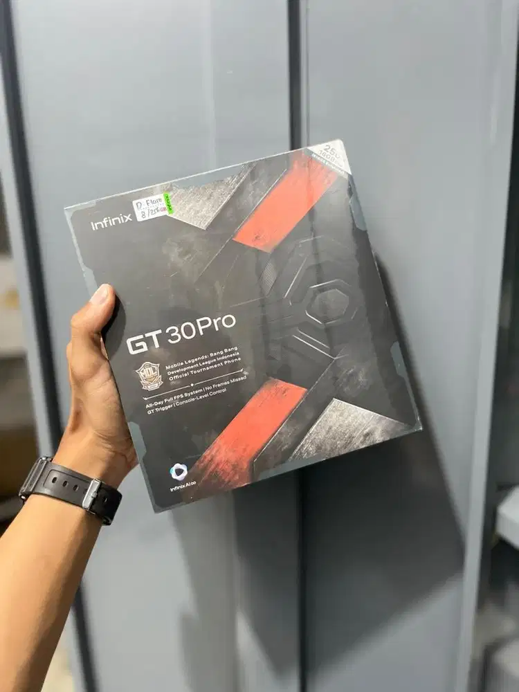 INFINIX GT 30 PRO 5G 8/256 GIFTBOX EDITION