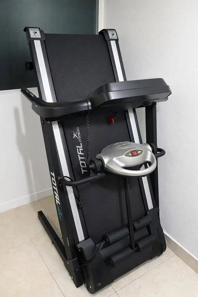 Jual cepat dan murah alat gym treadmill merk total