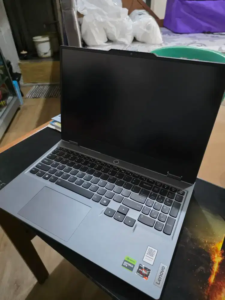 Lenovo 15 arp9 Second like a new