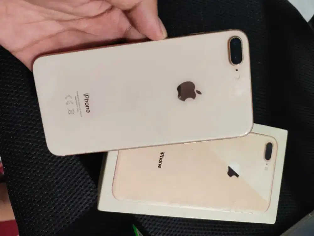 IPhone 8 Plus Lengkap