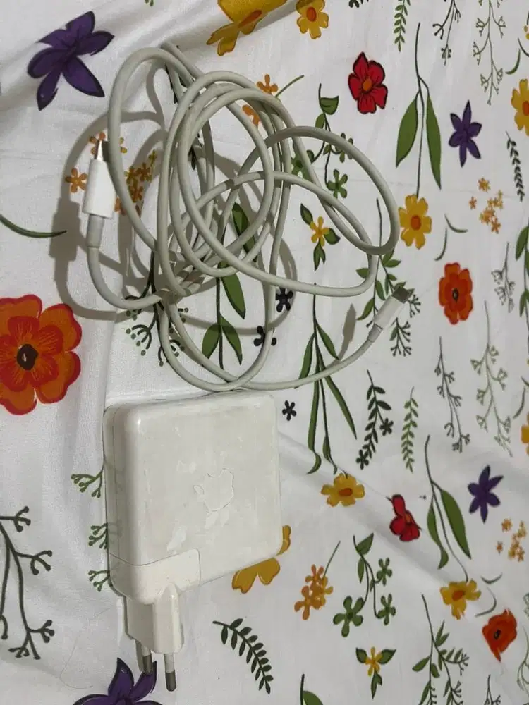 Charger macbook pro 96watt + kabel data type C  2mtr original copotan