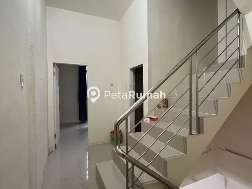 DISEWA TOWNHOUSE KOMPLEK DE CASTILLO RESIDENCE - DAERAH DENAI