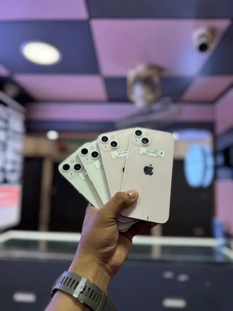 Iphone 13 128Gb Beacukai Sinyal aman selamanya nominus