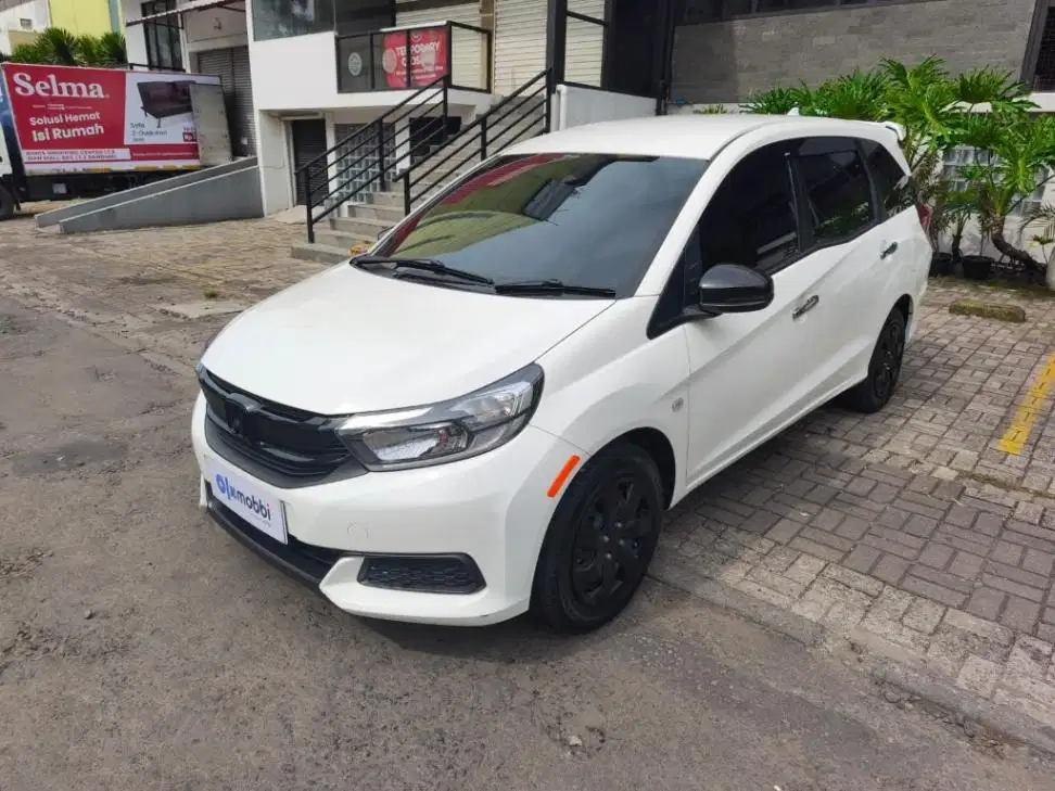 Like New - HONDA Mobilio 1.5 S Bensin M/T 2023 PUTIH