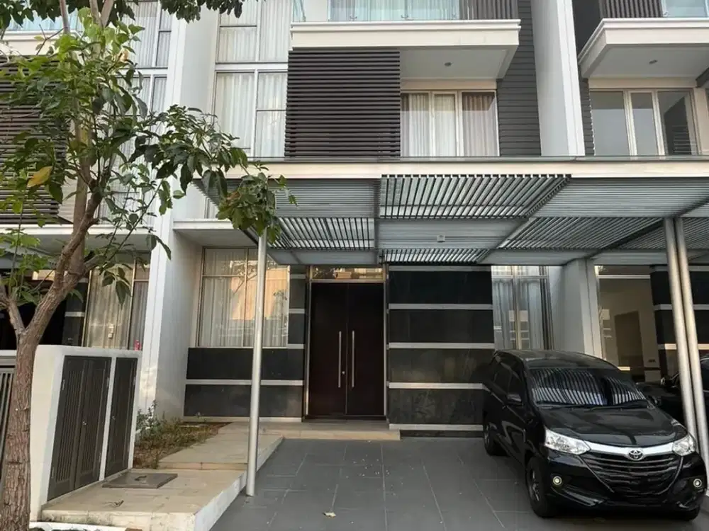 Disewakan Rumah PIK Golfisland Mozart 3lt uk 300m2 At jakut