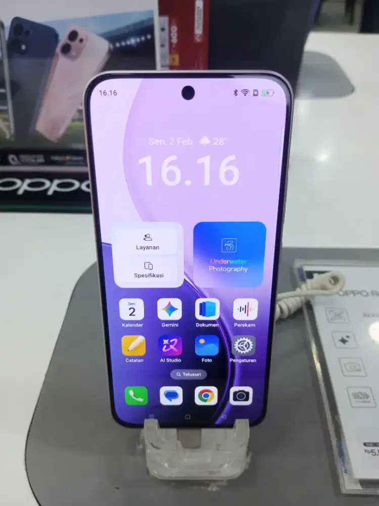 OPPO A6X warna ungu tua