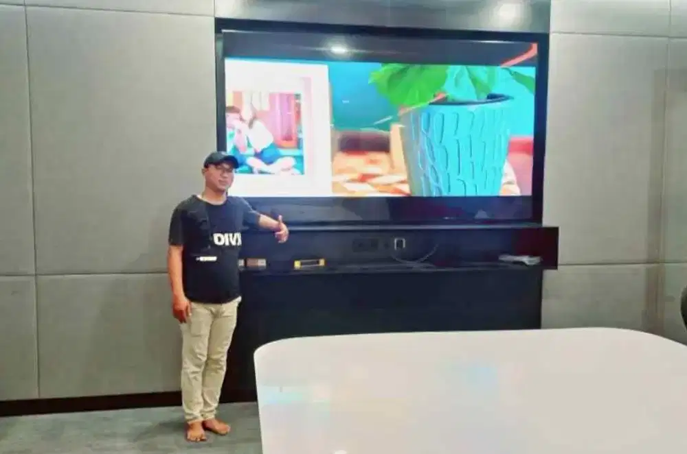 Breket tv gantungan tv/bracket tv/briket tv/braket tv