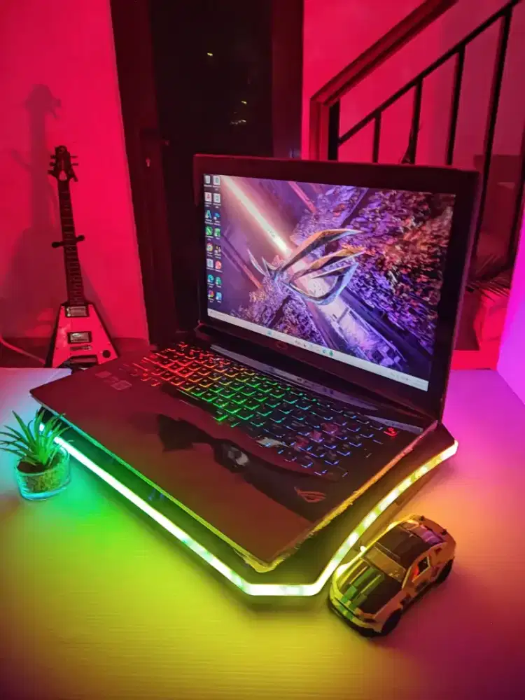 ASUS ROG STRIXT GAMING CARBON GL553VD-308 [RAM 16GB SSD 512GB]