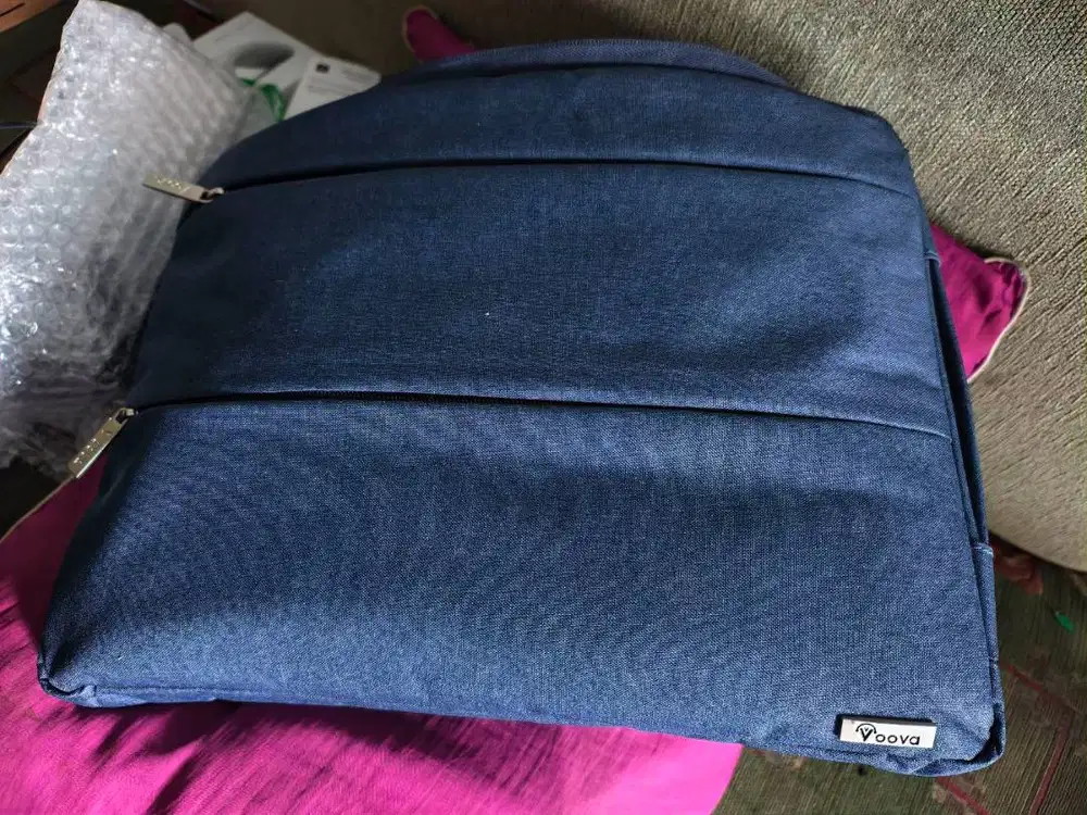Tas laptop merk voova Like new