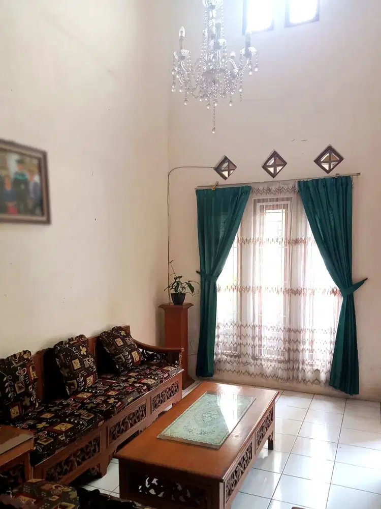 Rumah Terawat Siap Huni Gempol Sari Bandung Lokasi Strategis Nyaman