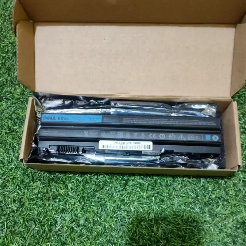 BATRE DELL T54FJ :  Dell Latitude E6420, E6430 Dell Inspiron 4420