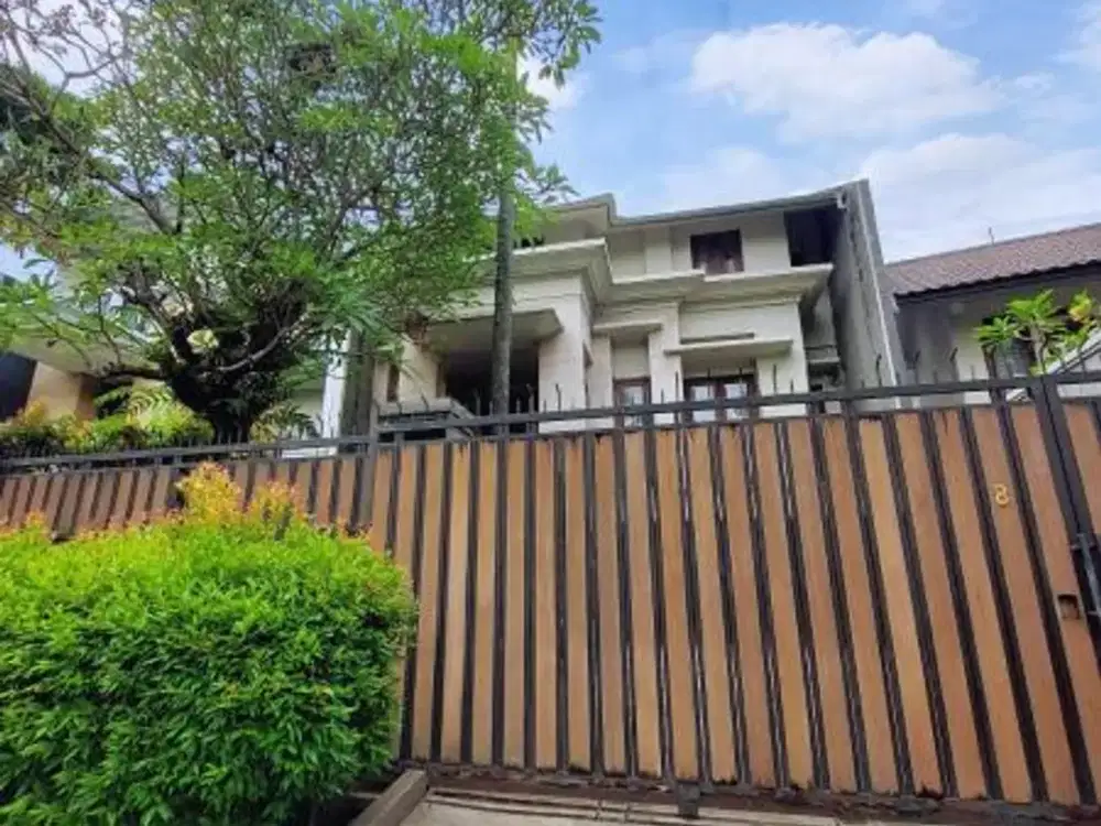 Di Jual Rumah Kebayoran Baru Jakarta Selatan