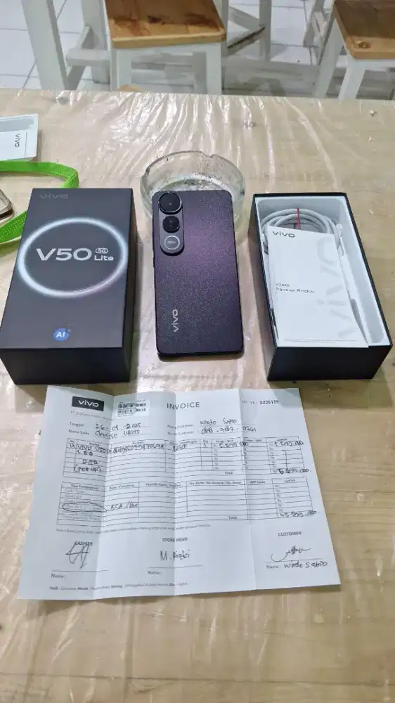 Vivo V50 lite 5g 12/512gb full set