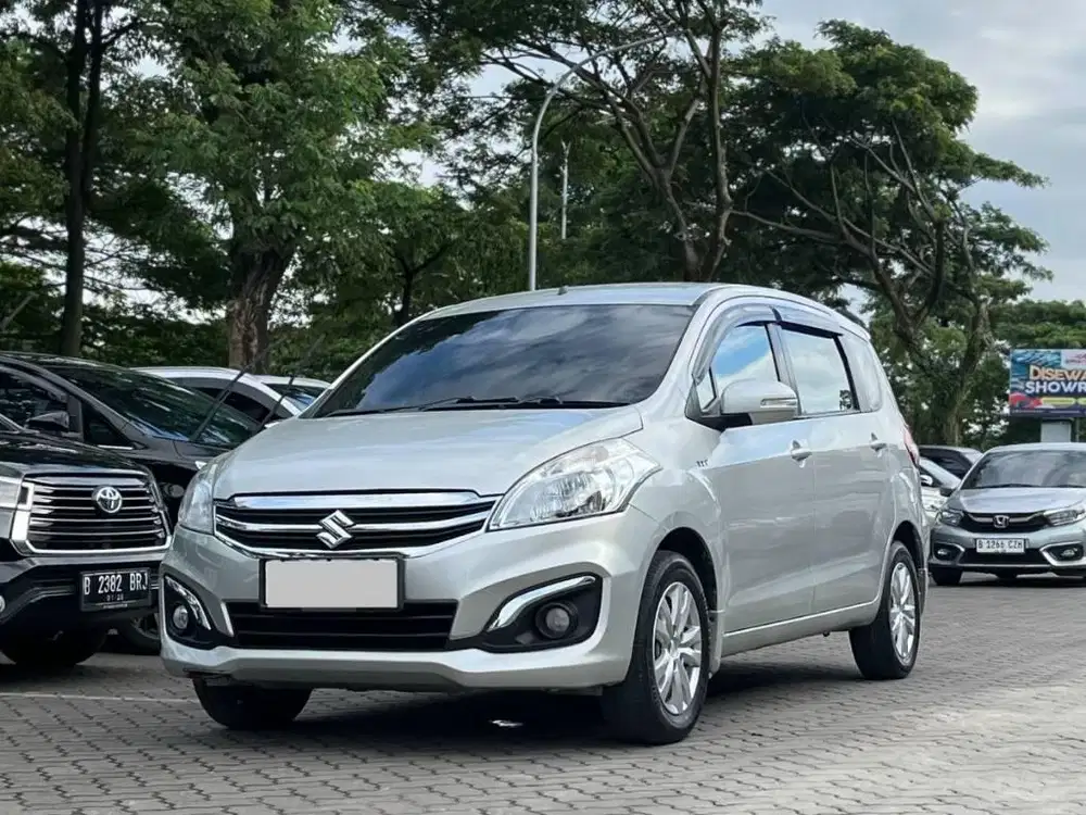 SUZUKI ERTIGA GX  2015 AT SILVER KM 99RB