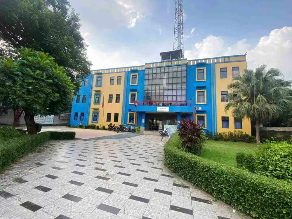 Jual Cepat Ex. Gedung Sekolah Luas 2634m² Strategis di Jalan Utama Bekasi