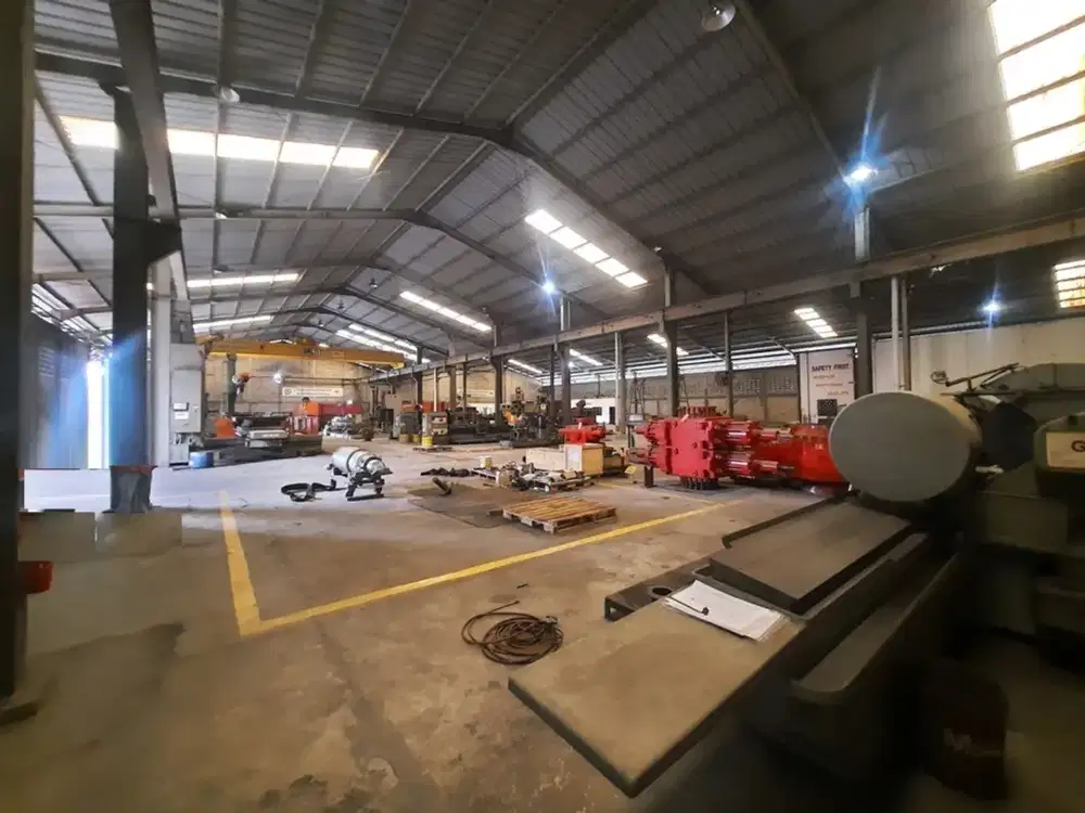 Gudang Besar, Murah & Strategis dekat Tol Bitung Tangerang