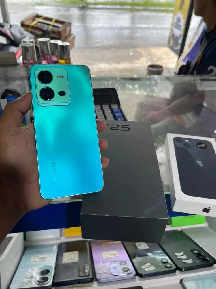 Vivo v25 8/256 5G