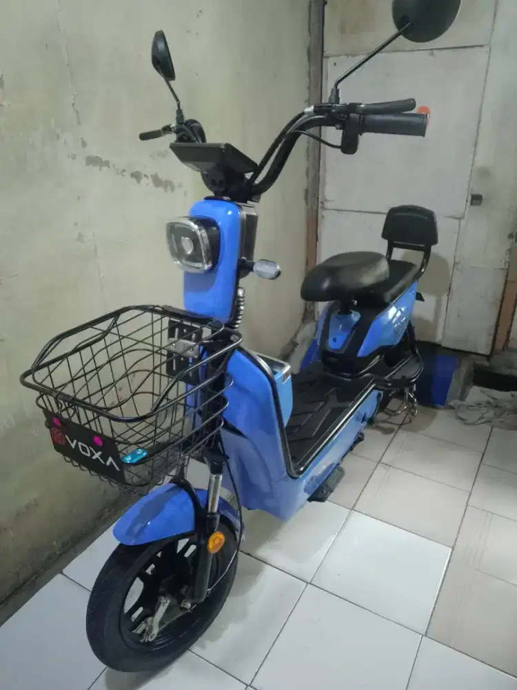 SEPEDA LISTRIK KONDISI MASIH BAGUS