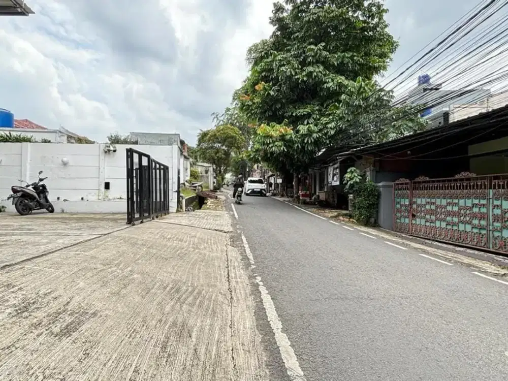 Gudang Bangunan 3 Lantai di Cijantung Jakarta TImur