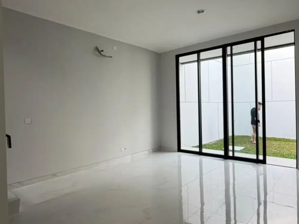 Disewa Rumah Baru Kuningan Village PIK2 Tipe 8x20 Brand New