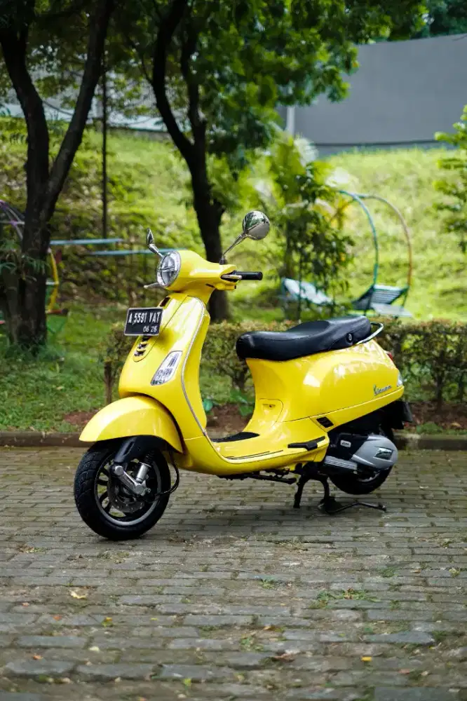 PIAGGIO VESPA LX 125 IGET LED 2021 TERMURAH BISA KREDIT BERGARANSI 1TH