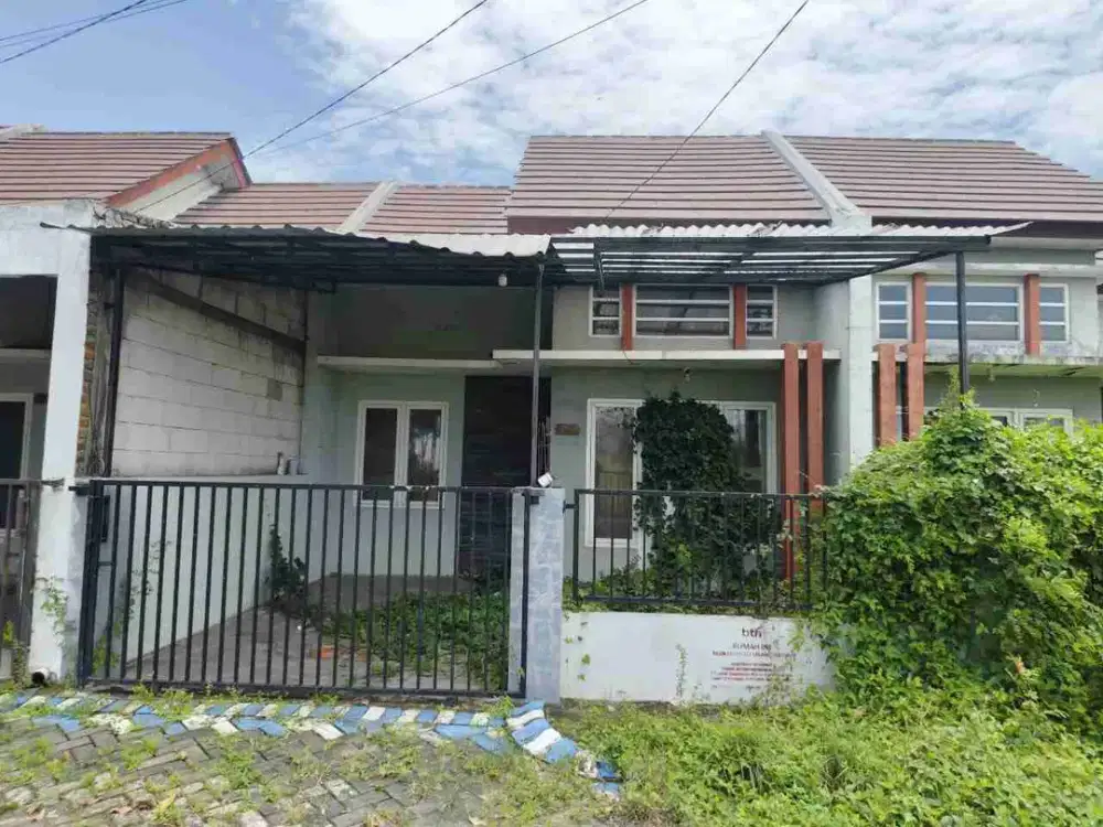DIJUAL RUMAH 
 
PERUM DE JAVA GRIYA B/17
KEL. : KARANGBONG 
KEC  : GEDANGAN
KAB  : SIDOARJO