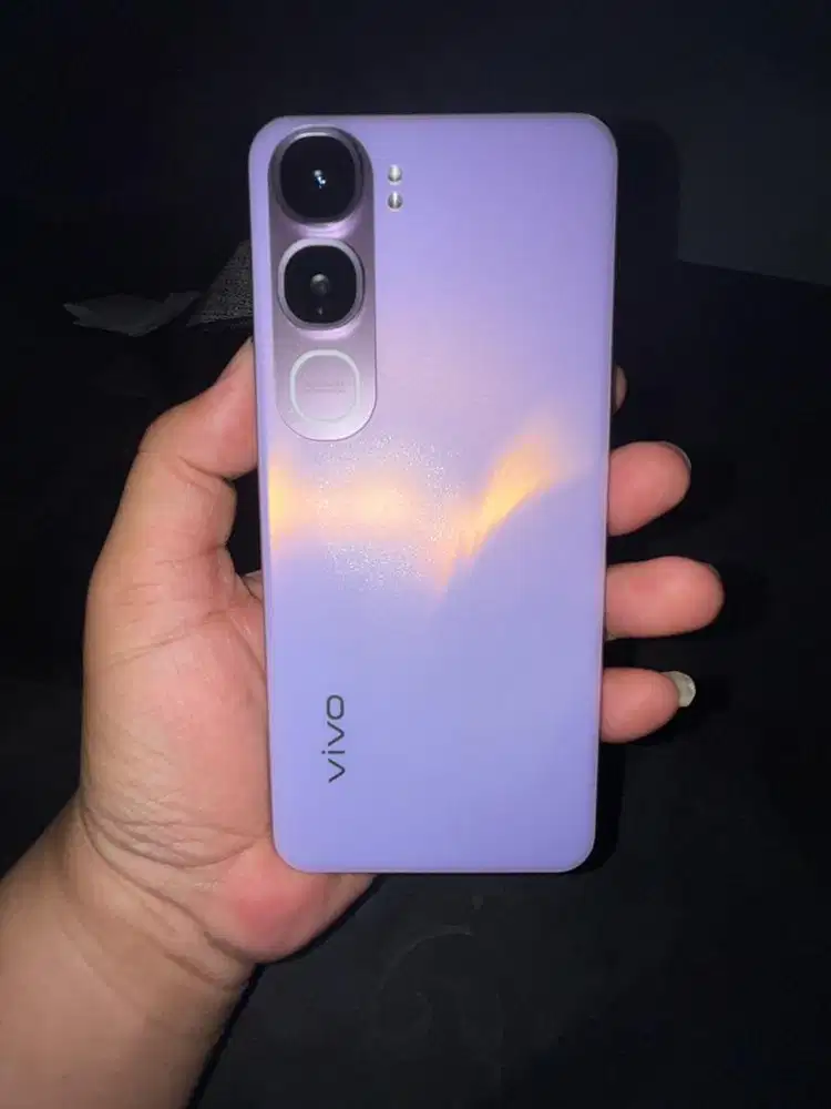 Vivo Y21D,Ram6+6/128 Warna purple,Anti air