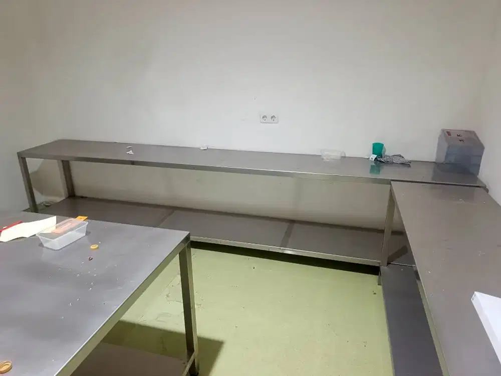 Dijual Bekas Meja Stainless 50 x 350 x 75,5 cm