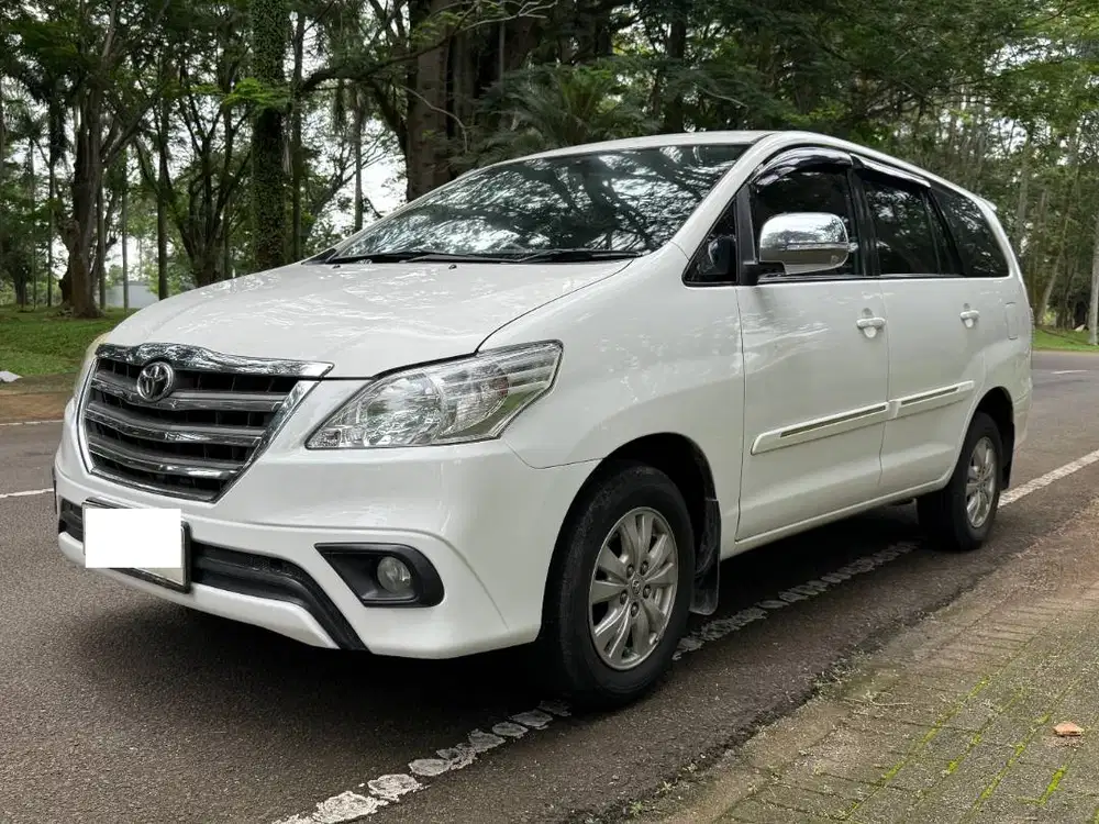 Toyota Kijang Innova 2.0 G 2014 Putih