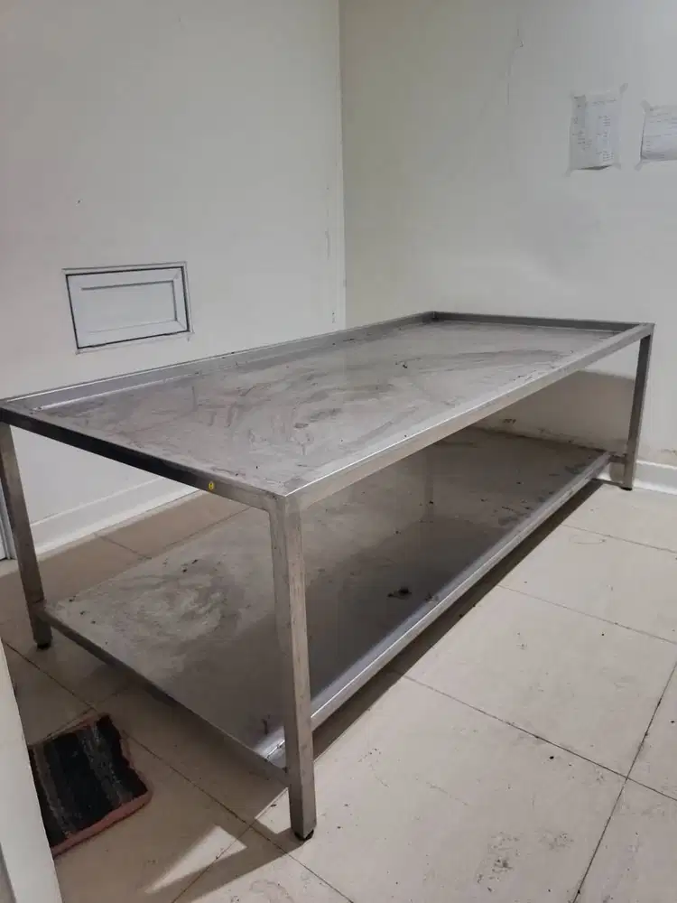 Dijual Bekas Meja Stainless 112 x 234 x 75,5 cm