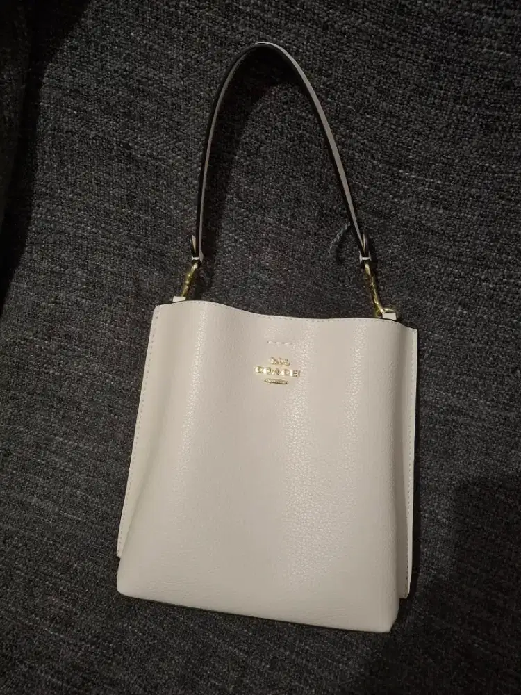 Coach bucket bag