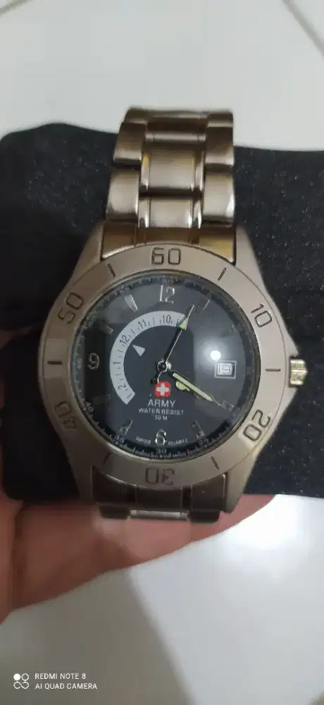 Swiss Army Quartz
