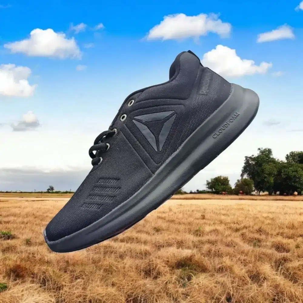 Sepatu Sneaker Rebook Full Black