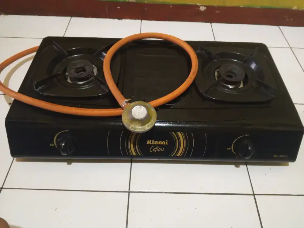 Kompor gas Rinnai 2 tungku + selang regulator