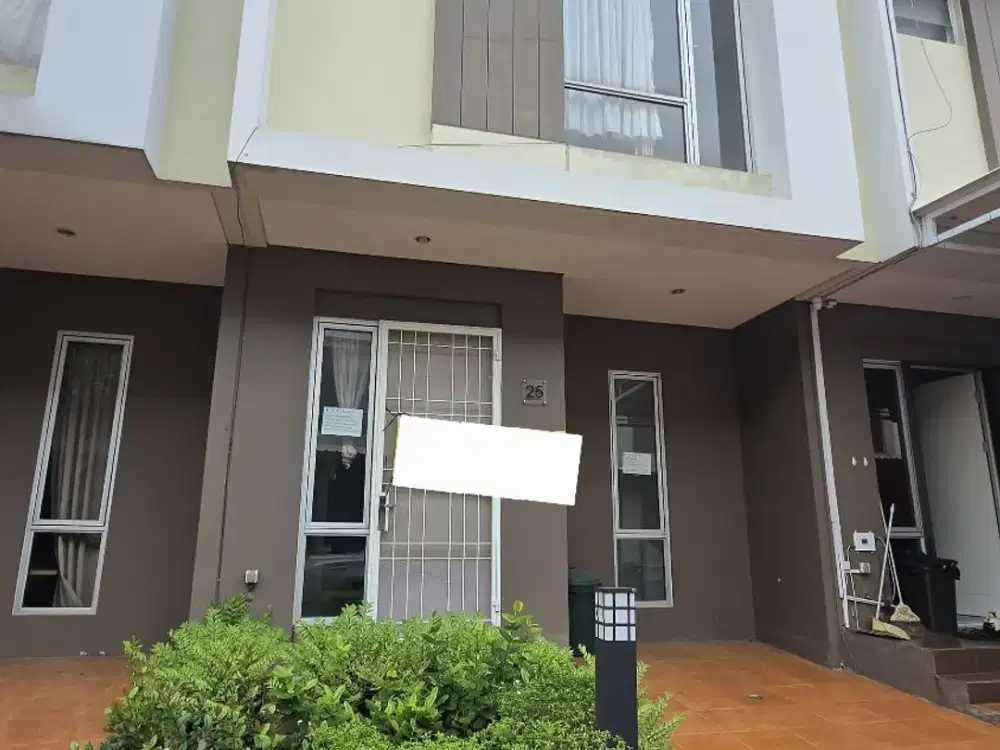 FOR SALE Rumah Di Malibu Village Gading Serpong