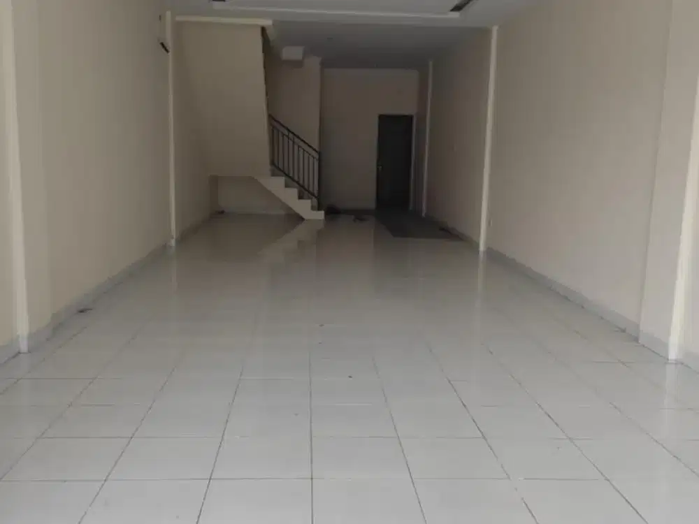Disewakan Ruko Baru Renovasi Kemang Utara – Area Komersial Premium Jakarta Selatan