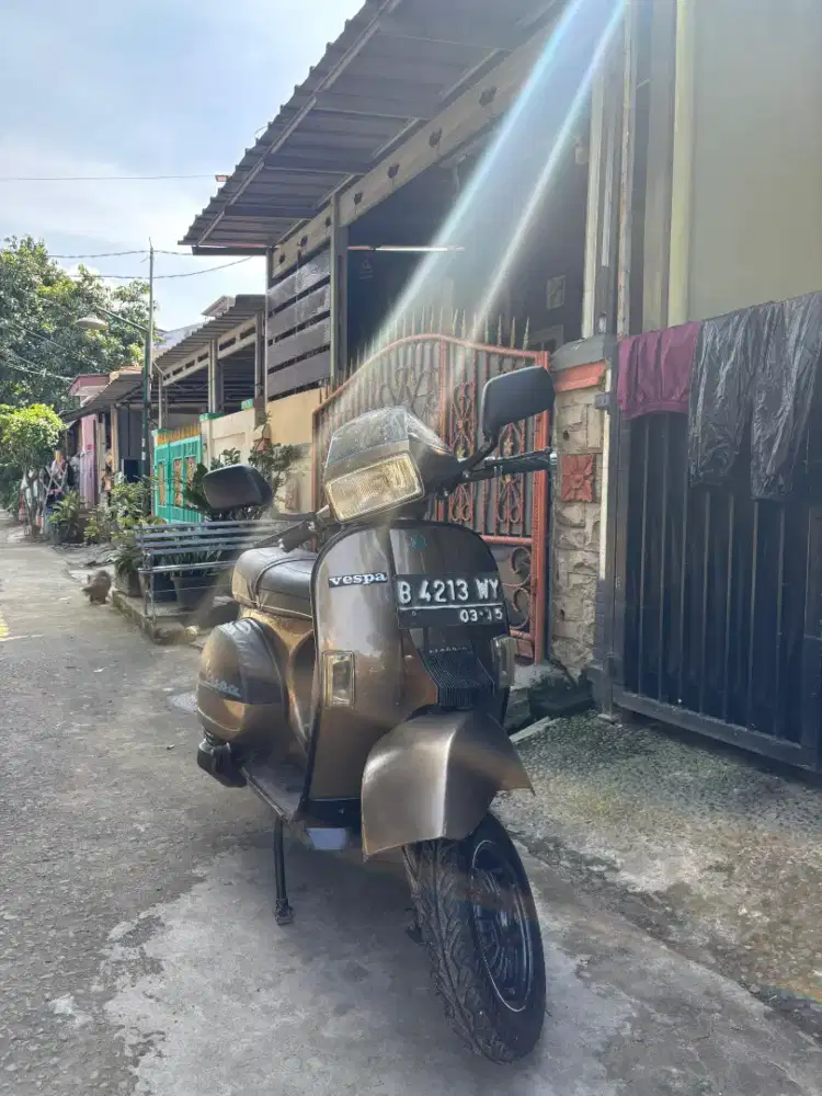 Vespa excel thn 1988