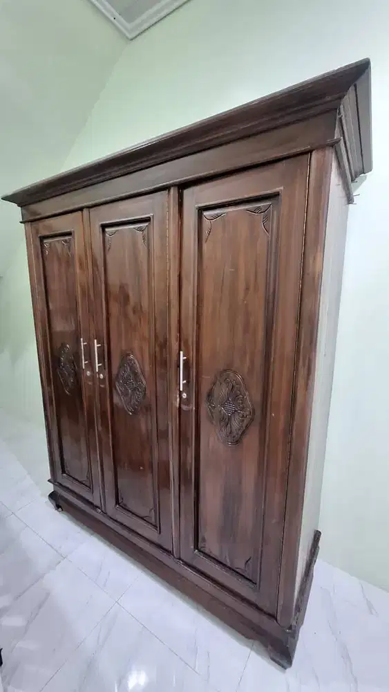 Lemari Jati MURAH