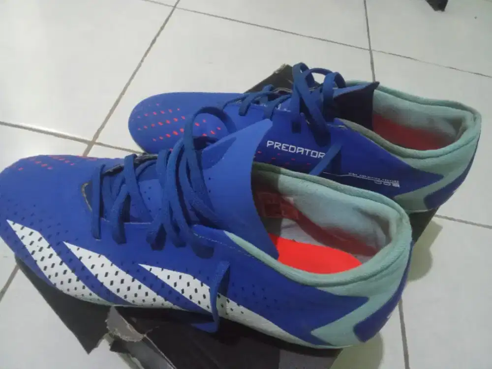 Adidas predator