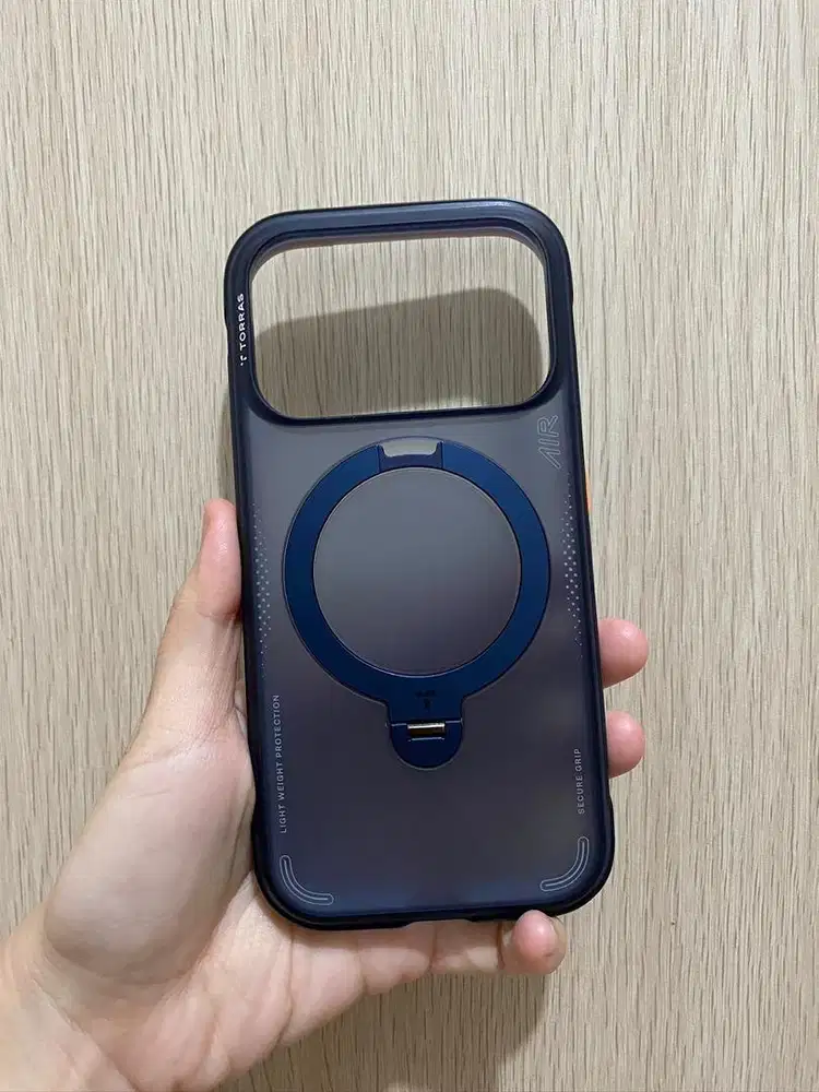 Torras Case for Iph 17 Peo