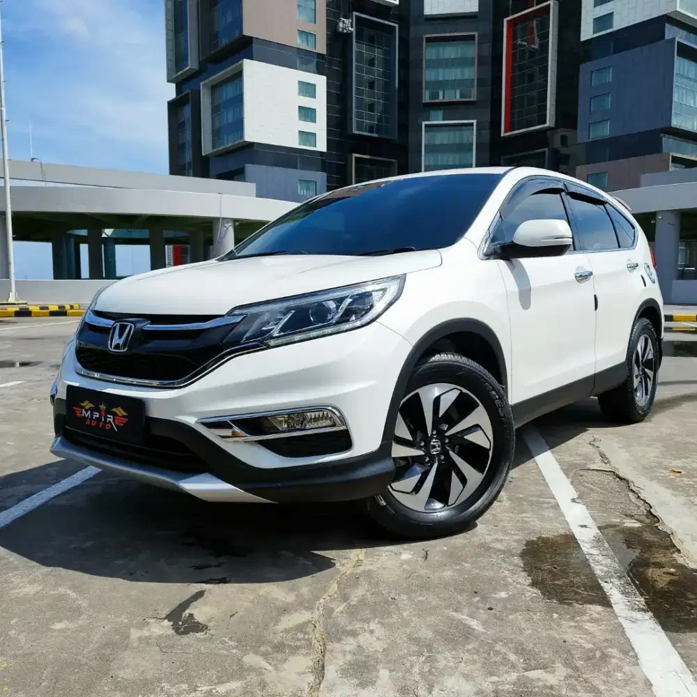 CRV PRESTIGE 2.4 AUDIO FENDER KM 10RB/TAHUN