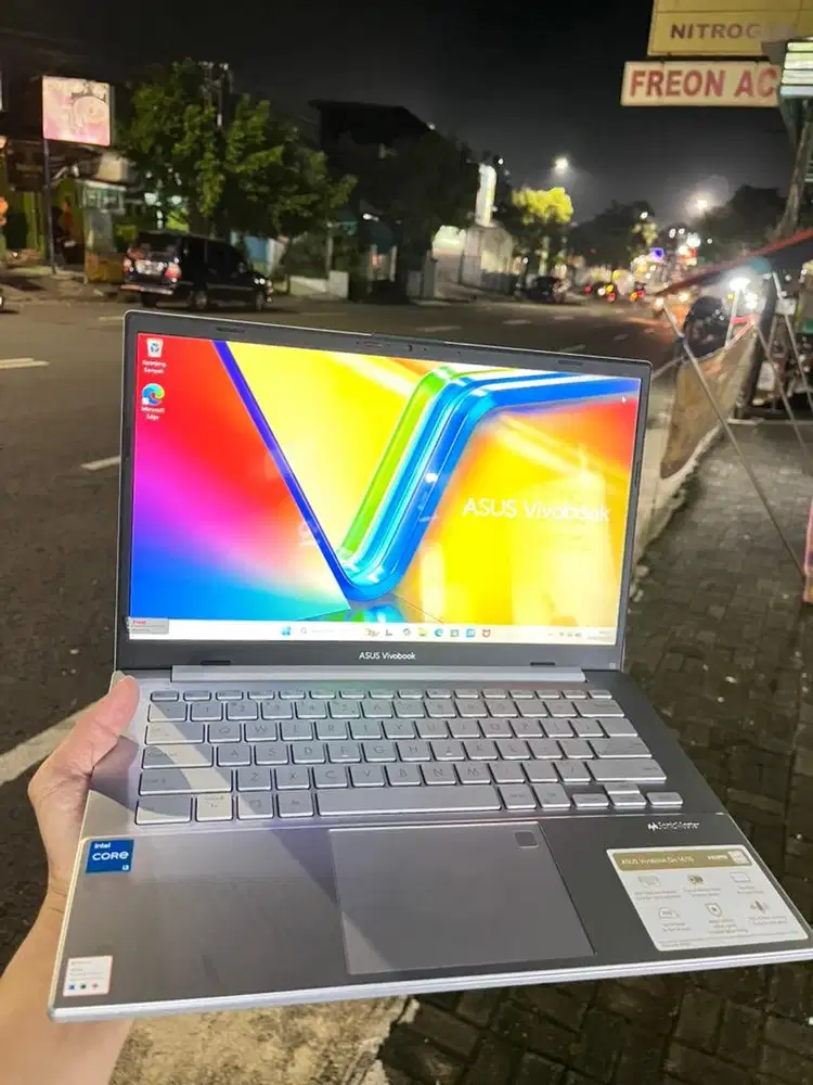 ASUS E1404GA core i3 (second)