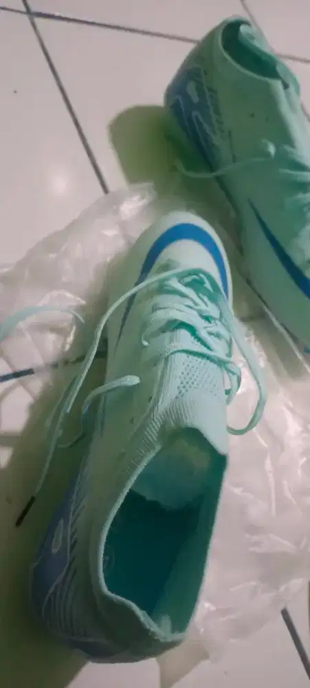 Jual santai sepatu bola